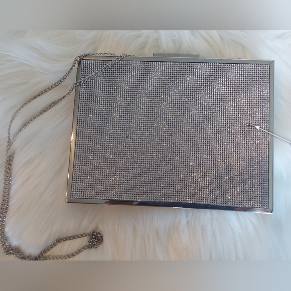Aldo silver Apakoara box Clutch in black - Picture 4 of 11